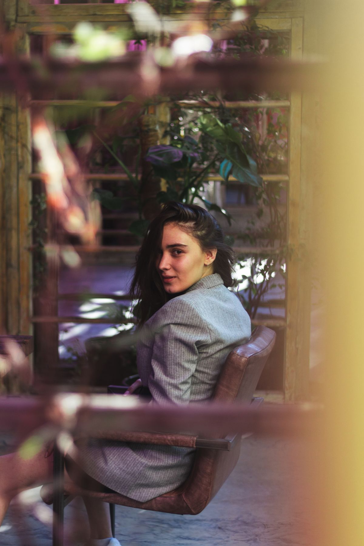 Recyclable mono-material flexible packaging display